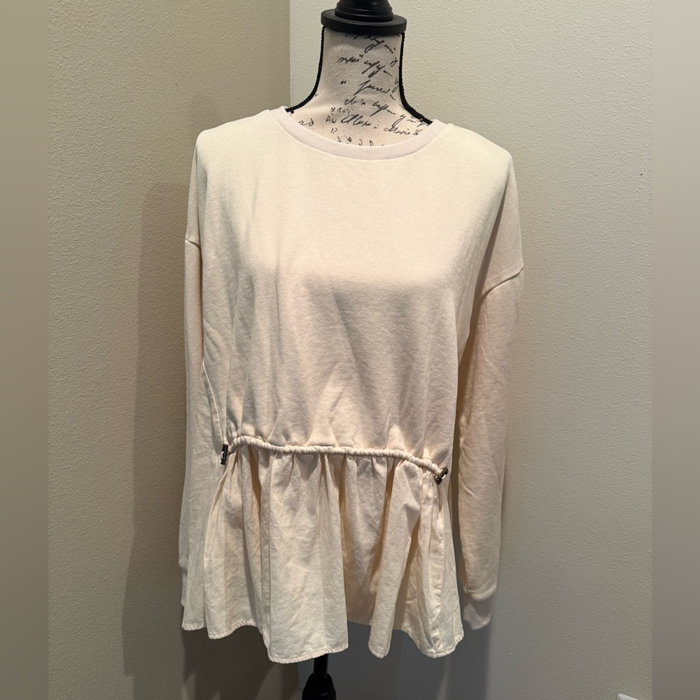 Easel Cream Crewneck Peplum Top